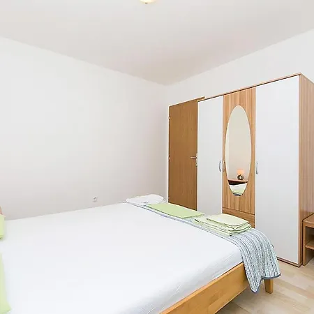 Beautiful Apartment In Brela With Wifi * Brela
